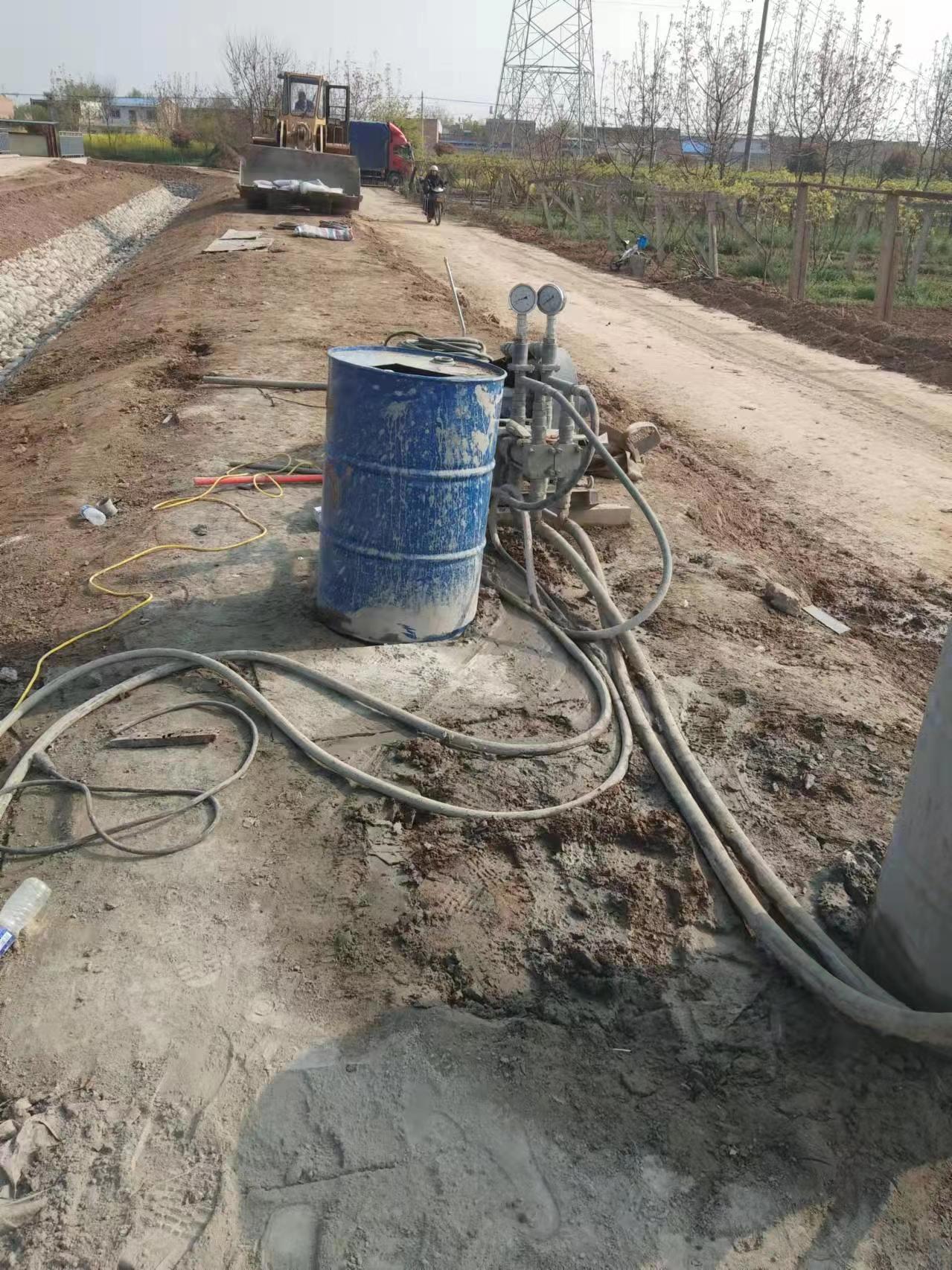 志仲镇顶管注浆